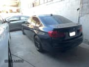 ✅ 2017 BMW 3 Series 330e • VIN: WBA8E1C32HA029731 • Лот: 85201525. Опубликован ранее на Copart с пробегом 110 317 миль. Бесплатный доступ к архиву аукционных продаж из США и подробный отчёт об истории автомобиля на DreamBid. Изображение 3.