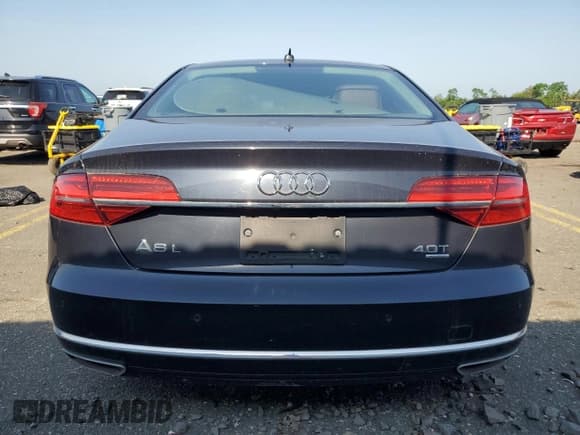 ✅ 2015 Audi A8 4.0T • VIN: WAU32AFDXFN035368 • Lot: 62078435. Listed on Copart with Not provided. Free auction sales archive from the USA and detailed vehicle history report at DreamBid. Image 6.