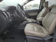 ✅ 2022 Ford Ranger XLT • VIN: 1FTER4FH2NLD15369 • Lot: 90777795. Wystawiony na Copart z przebiegiem 63 124 mil. Bezpłatny archiwum sprzedaży aukcyjnych z USA i szczegółowy raport historii pojazdu na DreamBid. Zdjęcie 7.