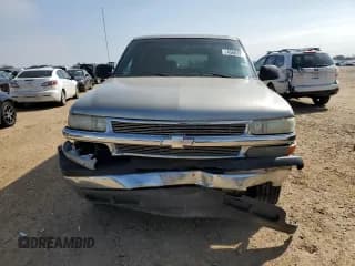 ✅ 2001 Chevrolet Suburban LT • VIN: 3GNEC16T01G252811 • Лот: 45663915. Опубликован ранее на Copart с пробегом Не указан. Бесплатный доступ к архиву аукционных продаж из США и подробный отчёт об истории автомобиля на DreamBid. Изображение 5.