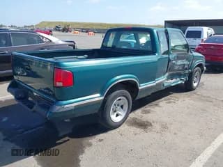 ✅ 1996 Chevrolet S-10 LS • VIN: 1GCCS1947T8144587 • Лот: 42032003. Опубликован ранее на IAAI с пробегом 204 184 миль. Бесплатный доступ к архиву аукционных продаж из США и подробный отчёт об истории автомобиля на DreamBid. Изображение 4.