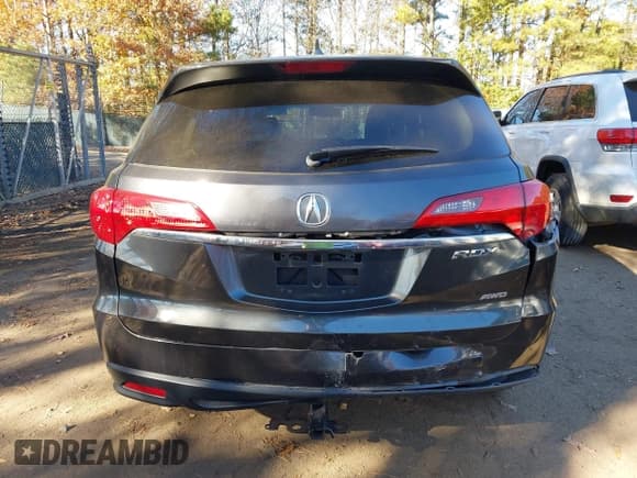 ✅ 2014 Acura RDX • VIN: 5J8TB4H38EL005726 • Лот: 43689073. Опубликован ранее на IAAI с пробегом 222 427 миль. Бесплатный доступ к архиву аукционных продаж из США и подробный отчёт об истории автомобиля на DreamBid. Изображение 16.
