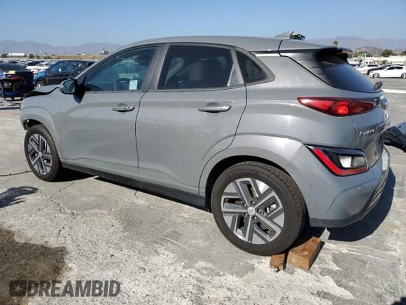 ✅ 2023 Hyundai Kona SE • VIN: KM8K23AG1PU183875 • Лот: 85345035. Опубликован ранее на Copart с пробегом 61 334 миль. Бесплатный доступ к архиву аукционных продаж из США и подробный отчёт об истории автомобиля на DreamBid. Изображение 2.