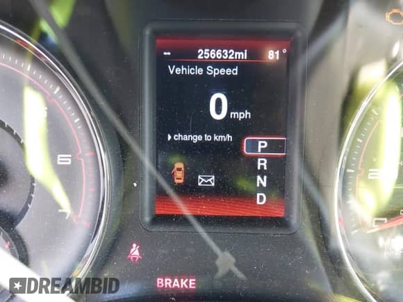 ✅ 2014 Dodge Charger RT • VIN: 2C3CDXCT9EH171742 • Lot: 43012411. Listed on IAAI with 256,632 mi. Free auction sales archive from the USA and detailed vehicle history report at DreamBid. Image 15.