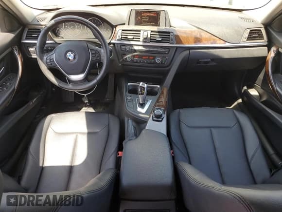 ✅ 2015 BMW 3 Series 328i • VIN: WBA3C1G58FNR50207 • Lot: 68064615. Listed on Copart with 134,456 mi. Free auction sales archive from the USA and detailed vehicle history report at DreamBid. Image 8.
