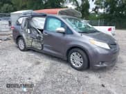✅ 2012 Toyota Sienna XLE AAS • VIN: 5TDYK3DC3CS218373 • Лот: 43035982. Опубликован ранее на IAAI с пробегом 155 533 миль. Бесплатный доступ к архиву аукционных продаж из США и подробный отчёт об истории автомобиля на DreamBid. Изображение 1.