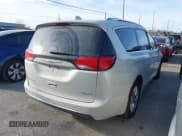 ✅ 2020 Chrysler Pacifica Limited • VIN: 2C4RC1GGXLR108949 • Лот: 43766006. Опубликован ранее на IAAI с пробегом 107 305 миль. Бесплатный доступ к архиву аукционных продаж из США и подробный отчёт об истории автомобиля на DreamBid. Изображение 4.