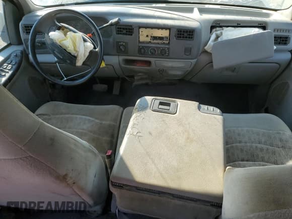 ✅ 1999 Ford F-250 XL • VIN: 1FTNW21SXXEC58927 • Lot: 74631224. Listed on Copart with 258,518 mi. Free auction sales archive from the USA and detailed vehicle history report at DreamBid. Image 8.