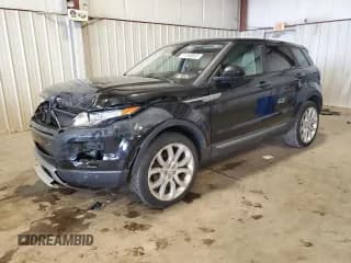 ✅ 2015 Land Rover Range Rover Evoque Pure Premium • VIN: SALVR2BG2FH076338 • Lot: 71553835. Wystawiony na Copart z przebiegiem 66 748 mil. Bezpłatny archiwum sprzedaży aukcyjnych z USA i szczegółowy raport historii pojazdu na DreamBid. Zdjęcie 1.