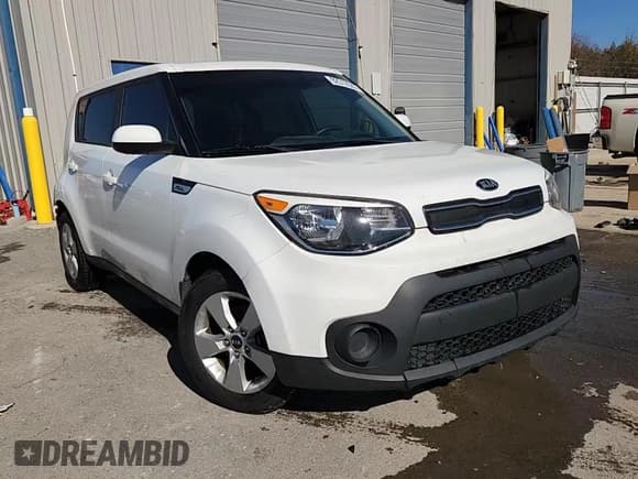 ✅ 2017 Kia Soul • VIN: KNDJN2A27H7426840 • Lot: 92512685. Wystawiony na Copart z przebiegiem 120 011 mil. Bezpłatny archiwum sprzedaży aukcyjnych z USA i szczegółowy raport historii pojazdu na DreamBid. Zdjęcie 14.