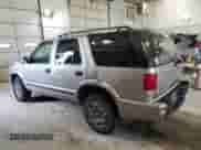 ✅ 2004 Chevrolet Blazer LS • VIN: 1GNDT13X84K112313 • Lot: 62817553. Wystawiony na Copart z przebiegiem 156 427 mil. Bezpłatny archiwum sprzedaży aukcyjnych z USA i szczegółowy raport historii pojazdu na DreamBid. Zdjęcie 2.