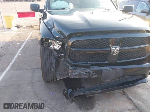 2017 Ram 1500 Express с VIN 1C6RR6FT8HS784078, выставлен на аукционе IAAI как лот 41461890 с пробегом 240 963 миль миль и . История ставок и продаж доступна на DreamBid. Изображение 6.