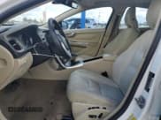 ✅ 2015 Volvo S60 T5 Drive-E Premier Plus • VIN: YV140MFC5F1317196 • Lot: 82200915. Listed on Copart with 89,989 mi. Free auction sales archive from the USA and detailed vehicle history report at DreamBid. Image 7.