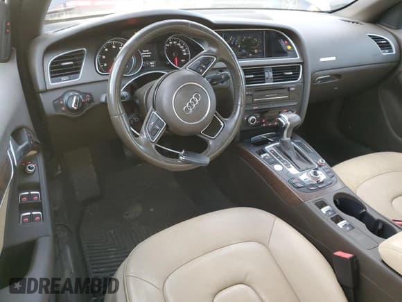 ✅ 2014 Audi A5 Premium Plus • VIN: WAUJFAFH6EN011517 • Лот: 74708034. Опубликован ранее на Copart с пробегом 61 797 миль. Бесплатный доступ к архиву аукционных продаж из США и подробный отчёт об истории автомобиля на DreamBid. Изображение 8.