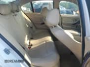 ✅ 2015 BMW 3 Series 328i • VIN: WBA3A5G54FNS91412 • Лот: 62335805. Опубликован ранее на Copart с пробегом 150 544 миль. Бесплатный доступ к архиву аукционных продаж из США и подробный отчёт об истории автомобиля на DreamBid. Изображение 10.