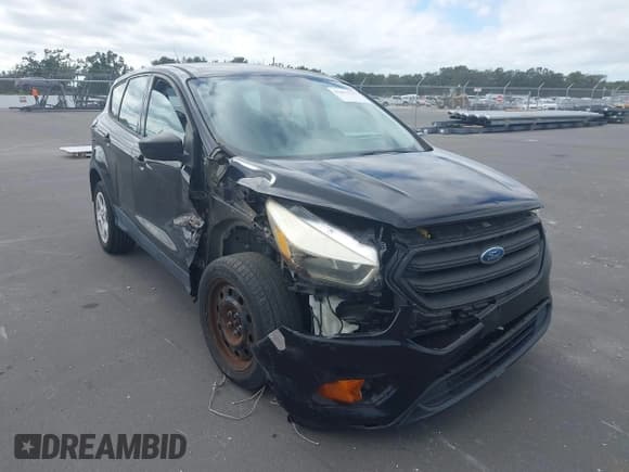 ✅ 2017 Ford Escape S • VIN: 1FMCU0F75HUE64892 • Lot: 43472779. Listed on IAAI with 118,571 mi. Free auction sales archive from the USA and detailed vehicle history report at DreamBid. Image 1.