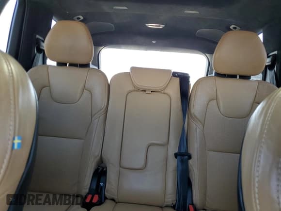 ✅ 2019 Volvo XC90 Inscription • VIN: YV4A22PL4K1492780 • Lot: 86490995. Wystawiony na Copart z przebiegiem 64 297 mil. Bezpłatny archiwum sprzedaży aukcyjnych z USA i szczegółowy raport historii pojazdu na DreamBid. Zdjęcie 10.