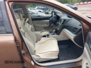 ✅ 2011 Subaru Outback Prem • VIN: 4S4BRDCC9B2386688 • Lot: 43088549. Wystawiony na IAAI z przebiegiem 147 967 mil. Bezpłatny archiwum sprzedaży aukcyjnych z USA i szczegółowy raport historii pojazdu na DreamBid. Zdjęcie 5.