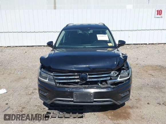 ✅ 2019 Volkswagen Tiguan S • VIN: 3VV1B7AX4KM172259 • Lot: 43448537. Listed on IAAI with 136,757 mi. Free auction sales archive from the USA and detailed vehicle history report at DreamBid. Image 12.
