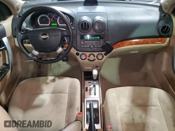 ✅ 2011 Chevrolet Aveo 1LT • VIN: KL1TD5DE5BB153427 • Lot: 46812385. Wystawiony na Copart z przebiegiem 107 549 mil. Bezpłatny archiwum sprzedaży aukcyjnych z USA i szczegółowy raport historii pojazdu na DreamBid. Zdjęcie 8.