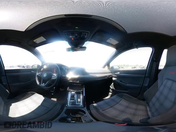 ✅ 2024 Volkswagen Golf GTI SE • VIN: WVWRA7CD2RW123868 • Lot: 42777021. Listed on IAAI with 24,261 mi. Free auction sales archive from the USA and detailed vehicle history report at DreamBid. Image 19.