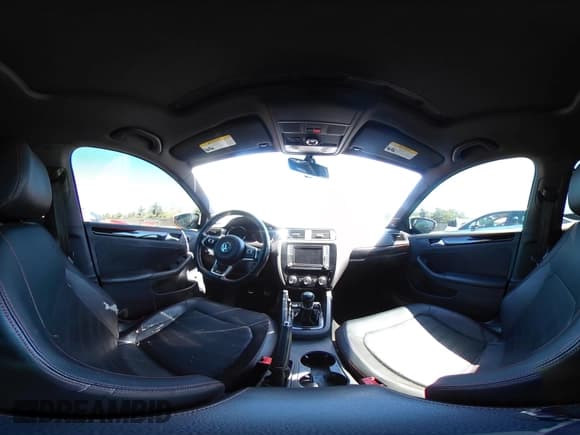 ✅ 2017 Volkswagen Jetta GLI • VIN: 3VW5T7AJ8HM280611 • Lot: 43285557. Listed on IAAI with 190,772 mi. Free auction sales archive from the USA and detailed vehicle history report at DreamBid. Image 18.