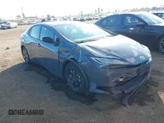 ✅ 2023 Toyota Prius LE • VIN: JTDACAAU2P3004580 • Lot: 43647470. Wystawiony na IAAI z przebiegiem 42 155 mil. Bezpłatny archiwum sprzedaży aukcyjnych z USA i szczegółowy raport historii pojazdu na DreamBid. Zdjęcie 1.