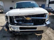 ✅ 2012 Chevrolet Silverado 2500HD LT • VIN: 1GC2KXCG3CZ145814 • Lot: 64484125. Wystawiony na Copart z przebiegiem 271 938 mil. Bezpłatny archiwum sprzedaży aukcyjnych z USA i szczegółowy raport historii pojazdu na DreamBid. Zdjęcie 5.