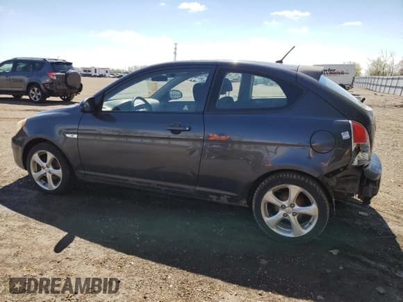 ✅ 2009 Hyundai Accent L • VIN: KMHCN35C89U143430 • Лот: 54927885. Опубликован ранее на Copart с пробегом 311 616 миль. Бесплатный доступ к архиву аукционных продаж из США и подробный отчёт об истории автомобиля на DreamBid. Изображение 2.