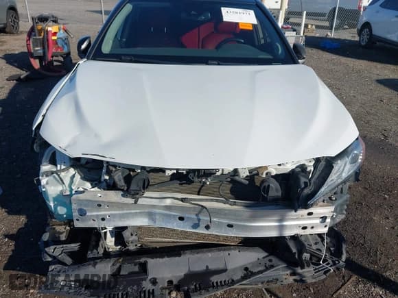 ✅ 2020 Toyota Camry XSE • VIN: 4T1K61AK8LU319250 • Lot: 43581971. Wystawiony na IAAI z przebiegiem 130 683 mil. Bezpłatny archiwum sprzedaży aukcyjnych z USA i szczegółowy raport historii pojazdu na DreamBid. Zdjęcie 6.