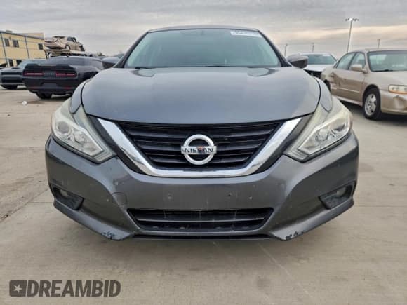 ✅ 2017 Nissan Altima SV • VIN: 1N4AL3AP4HC213686 • Lot: 95430215. Listed on Copart with 106,940 mi. Free auction sales archive from the USA and detailed vehicle history report at DreamBid. Image 5.