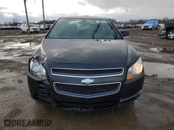 ✅ 2011 Chevrolet Malibu 1LT • VIN: 1G1ZC5E15BF396285 • Lot: 81134994. Listed on Copart with 176,511 mi. Free auction sales archive from the USA and detailed vehicle history report at DreamBid. Image 5.