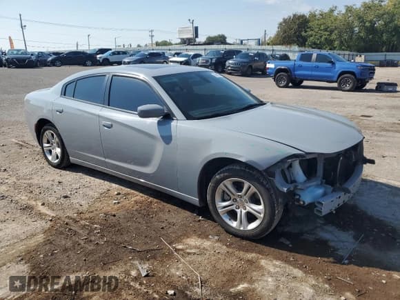 ✅ 2022 Dodge Charger SXT • VIN: 2C3CDXBG2NH188936 • Лот: 85486275. Опубликован ранее на Copart с пробегом 71 841 миль. Бесплатный доступ к архиву аукционных продаж из США и подробный отчёт об истории автомобиля на DreamBid. Изображение 4.