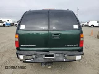 ✅ 2001 Chevrolet Suburban LS • VIN: 3GNEC16T91G172696 • Лот: 65835284. Опубликован ранее на Copart с пробегом 302 048 миль. Бесплатный доступ к архиву аукционных продаж из США и подробный отчёт об истории автомобиля на DreamBid. Изображение 6.