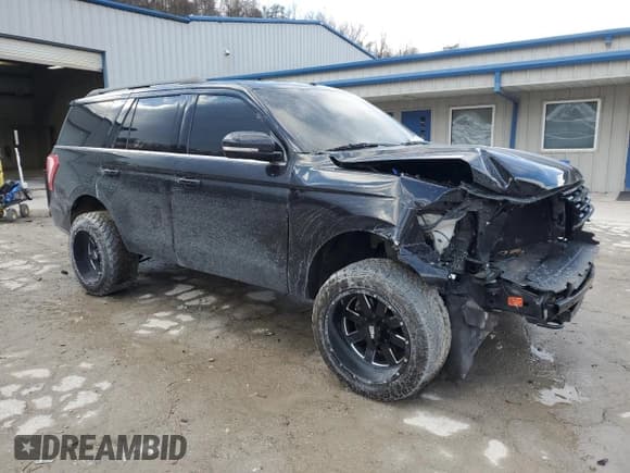 ✅ 2019 Ford Expedition • VIN: NY75998 • Lot: 41506225. Listed on Copart with 68,269 mi. Free auction sales archive from the USA and detailed vehicle history report at DreamBid. Image 4.