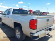 ✅ 2019 Chevrolet Silverado 1500 LT • VIN: 2GCRCPECXK1135990 • Lot: 42414230. Wystawiony na IAAI z przebiegiem 105 985 mil. Bezpłatny archiwum sprzedaży aukcyjnych z USA i szczegółowy raport historii pojazdu na DreamBid. Zdjęcie 3.