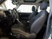 ✅ 2010 MINI Clubman • VIN: WMWML3C53ATX52094 • Lot: 57896345. Wystawiony na Copart z przebiegiem 96 262 mil. Bezpłatny archiwum sprzedaży aukcyjnych z USA i szczegółowy raport historii pojazdu na DreamBid. Zdjęcie 7.