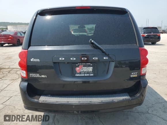 ✅ 2019 Dodge Grand Caravan GT • VIN: 2C4RDGEG5KR743319 • Лот: 71789795. Опубликован ранее на Copart с пробегом 328 050 миль. Бесплатный доступ к архиву аукционных продаж из США и подробный отчёт об истории автомобиля на DreamBid. Изображение 6.