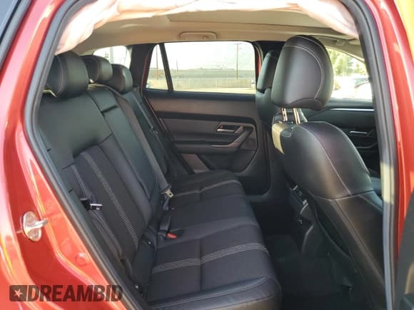 ✅ 2024 Mazda CX-50 S Premium • VIN: 7MMVABDMXRN217714 • Lot: 90884395. Listed on Copart with 6,518 mi. Free auction sales archive from the USA and detailed vehicle history report at DreamBid. Image 10.