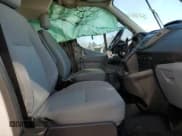 ✅ 2017 Ford Transit XL • VIN: 1FMZK1CM6HKB57601 • Lot: 88701775. Wystawiony na Copart z przebiegiem Nie podano. Bezpłatny archiwum sprzedaży aukcyjnych z USA i szczegółowy raport historii pojazdu na DreamBid. Zdjęcie 7.