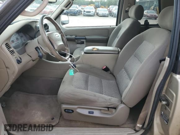 ✅ 2003 Ford Explorer Sport XLS • VIN: 1FMYU60E13UB41609 • Лот: 68293195. Опубликован ранее на Copart с пробегом 193 797 миль. Бесплатный доступ к архиву аукционных продаж из США и подробный отчёт об истории автомобиля на DreamBid. Изображение 7.