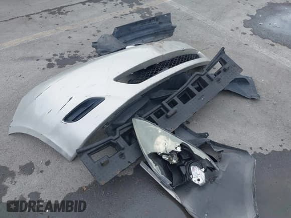 ✅ 2006 Toyota Sienna CE • VIN: 5TDZA23C36S489747 • Lot: 43374730. Wystawiony na IAAI z przebiegiem 116 788 mil. Bezpłatny archiwum sprzedaży aukcyjnych z USA i szczegółowy raport historii pojazdu na DreamBid. Zdjęcie 12.