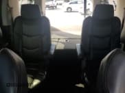 ✅ 2019 Cadillac Escalade ESV Premium Luxury • VIN: 1GYS3JKJ2KR397070 • Лот: 90673145. Опубликован ранее на Copart с пробегом Не указан. Бесплатный доступ к архиву аукционных продаж из США и подробный отчёт об истории автомобиля на DreamBid. Изображение 10.