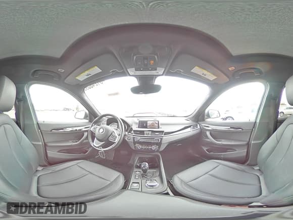 ✅ 2022 BMW X1 xDrive28i • VIN: WBXJG9C0XN5V03922 • Lot: 51248095. Wystawiony na Copart z przebiegiem 52 282 mil. Bezpłatny archiwum sprzedaży aukcyjnych z USA i szczegółowy raport historii pojazdu na DreamBid. Zdjęcie 16.