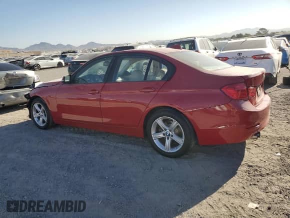 2014 BMW 3 Series 328i с VIN WBA3C1C55EK113971, выставлен на аукционе Copart как лот 80930805 с пробегом 81 542 миль миль и Списание • Salvage title. История ставок и продаж доступна на DreamBid. Изображение 2.