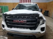 ✅ 2020 GMC Sierra 1500 • VIN: 1GTR9AEK3LZ274628 • Лот: 54250305. Опубликован ранее на Copart с пробегом 108 887 миль. Бесплатный доступ к архиву аукционных продаж из США и подробный отчёт об истории автомобиля на DreamBid. Изображение 5.