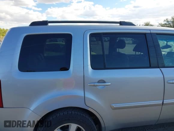 ✅ 2011 Honda Pilot EX-L • VIN: 5FNYF4H74BB107292 • Лот: 43329241. Опубликован ранее на IAAI с пробегом 213 782 миль. Бесплатный доступ к архиву аукционных продаж из США и подробный отчёт об истории автомобиля на DreamBid. Изображение 19.