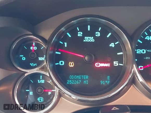 ✅ 2012 Chevrolet Silverado 2500HD LT • VIN: 1GC1KXC82CF173738 • Лот: 42646131. Опубликован ранее на IAAI с пробегом 252 267 миль. Бесплатный доступ к архиву аукционных продаж из США и подробный отчёт об истории автомобиля на DreamBid. Изображение 16.