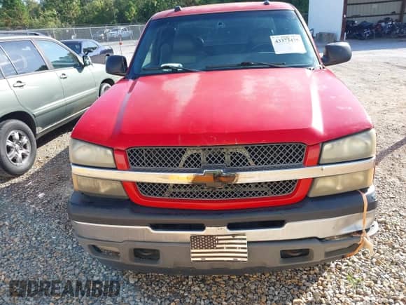 2005 Chevrolet Silverado 1500 Z71 z VIN 1GCEK19B65Z113674, wystawiony jako IAAI lot #43373475 z przebiegiem Nie podano mil oraz . Historia ofert i sprzedaży dostępna na DreamBid. Obrazek 12.