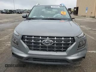 ✅ 2022 Hyundai Venue SEL • VIN: KMHRC8A36NU135985 • Lot: 58169645. Listed on Copart with 28,547 mi. Free auction sales archive from the USA and detailed vehicle history report at DreamBid. Image 5.